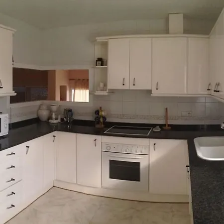 Appartement With 4 Bedrooms In Peniscola, With Wonderful Sea View, Private P